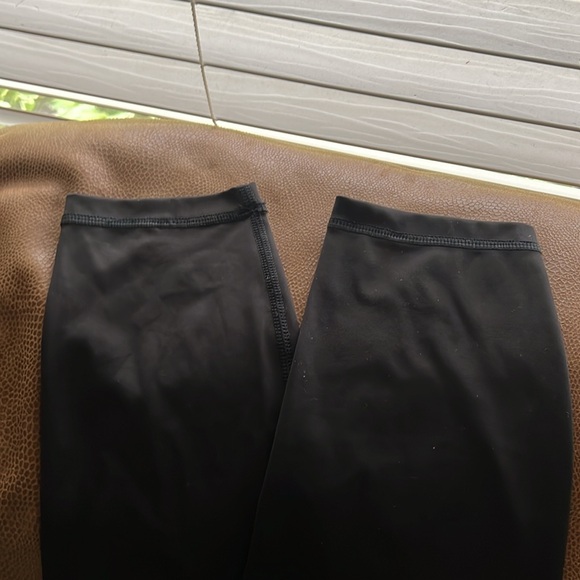 EUC!! TWO PAIR of ATHLETA ELATION TRAIN 7/8 TIGHTS - Picture 6 of 9